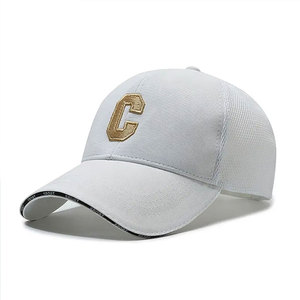 หมวกแก๊ปทรง Trucker สีกากี ปักลาย C สีดำ ด้านหน้าผ้าวอช ด้านหลังตาข่าย ทรงพอดีศีรษะ ใส่ได้ทั้งชายและหญิง สไตล์ลำลอง สำหรับฤดูใบไม้ผลิและฤดูร้อน - Product Image 6