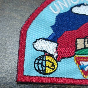 Patchs en tissu brodés avec logo pour vestes, chapeaux, vêtements, projets DIY, badges ronds 3D en relief à thermocoller, vente en gros - Product Image 2