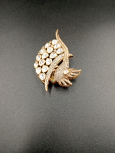Broche Paon de Luxe Amaira Jewels en Argent 925 avec Diamant, Sertissage Pavé, Pierre Principale Taille Poire, Bijoux Fins Unisexe, Cadeau, Pierre Centrale - Product Image 3