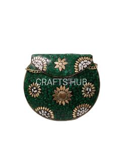 CRAFTS HUB Pochette en métal pour femme avec pierres et motif géométrique, fermeture éclair, détail chaîne, doublure satinée 7 pouces, capacité pour téléphone portable - Product Image 4