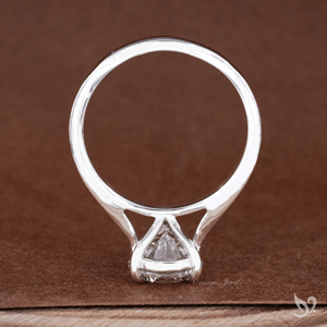 Anillo de Compromiso Solitario con Diamante Cultivado en Laboratorio de 3 Quilates, Corte Pera, Oro Blanco de 10k, Certificado IGI, Regalo de Lujo para Boda o Aniversario - Product Image 4