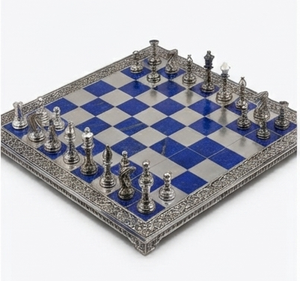 Juego de Ajedrez de Metal Artesanal, Tablero Decorativo, Escultura Moderna Plegable para Mesa, Decoración para Hogar u Oficina, Regalo Hecho a Mano de Alta Calidad - Product Image 2