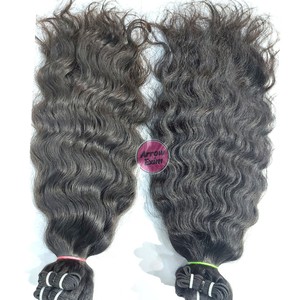 ผมแท้แบบพรีเมียม เกรด Remy  จัดเรียงเส้นผมอย่างดี 100%  แบบดิบธรรมชาติจากวัดอินเดีย  ต่อแบบ Double Weft สีดำธรรมชาติ  แบบลอน - Product Image 6