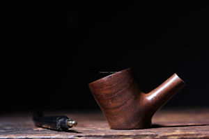 Pipa de Tabaco Clásica de Madera Hecha a Mano, Pipa de Madera Natural Estilo Vintage por Tradebyd - Product Image 4