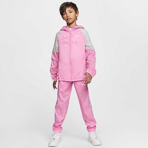 Conjuntos Deportivos para Niños de Talla Grande, Transpirables y de Alta Calidad, Marca Mega Empire 2026, Logotipo Personalizado, Color Negro y Rojo, Temporada de Invierno - Product Image 3