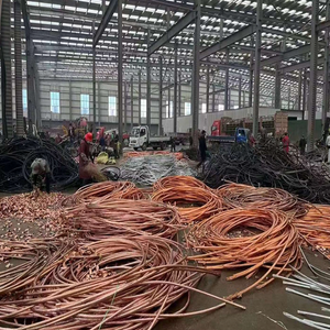 Déchets de fil de cuivre pur et propre 99,99 % – Matériau de haute qualité pour le recyclage industriel des systèmes électriques et des lignes de production - Product Image 6