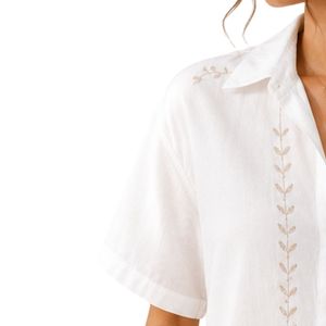 Custom White Embroidered <b>Linen</b> Blend Crop Shirt For Women Short Sleeve Button Up Casual Summer Blouse Custom Logo Private Label - Product Image 4