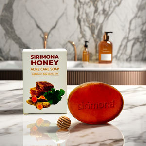 Limpiador Facial SIRIMONA Anti-Acné, Anti-Arrugas, Blanqueador, Hidratante y Nutritivo con Extracto de Miel y Cúrcuma Herbal para Piel Grasa/Seca - Product Image 3