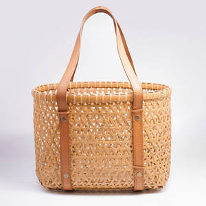 กระเป๋าโท้ทไม้ไผ่รักษ์โลก ทอมือจากวัสดุธรรมชาติ สำหรับสาวๆ คุณภาพพรีเมียม กระเป๋าถือสำหรับผู้หญิง - Product Image 3