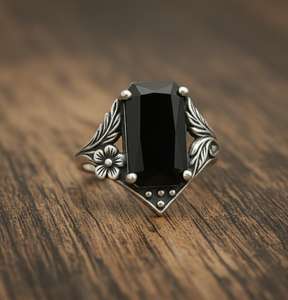 Bague vintage en onyx noir à motif floral, argent sterling 925, bijou unique inspiré de la nature, cadeau pour femme - Product Image 4
