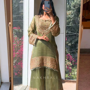 Ensemble de cordons crépus de designer, idéal pour fêtes, mariages et Diwali, avec broderie de sequins de 5 mm, en soie Fendy lourde, protection solaire, séchage rapide - Product Image 4