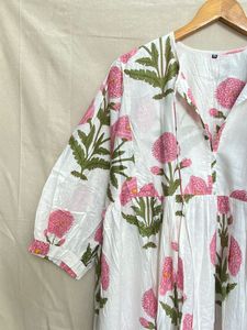 Vestido Largo de Algodón Ligero para Mujer, Elegante y Suave, Ideal para el Verano, Disponible para la Venta - Product Image 2