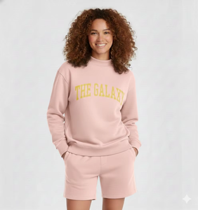 Ensemble jogging et sweat-shirt pour femme, en coton molletonné, doux, chaud, confortable, coupe décontractée, pour tous les jours, finition premium. - Product Image 1