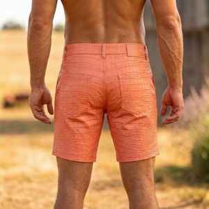 Pantalones Cortos de Cuero para Hombre con Estampado de Cocodrilo: Pantalones Cortos de Cintura Alta, Ajustados, Estilo Urbano, Estilo Vaquero, Regalo para Él - Product Image 5