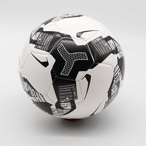 Ballon de football Elite Pro taille 5 – Ballon de match et d'entraînement haute performance avec un design dynamique noir et blanc - Product Image 1