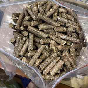 Fournisseur en gros de granulés de bois de pin à prix compétitif, très demandés, 6-10mm, 100% fibres de bois, Ukraine, sacs plastiques de 15kg disponibles, Achetez maintenant - Product Image 6