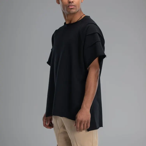 T-shirts Ringer de football imprimés personnalisés pour hommes, coupe ajustée, style streetwear, avec épaules tombantes et design carré, en jersey 100% coton à séchage rapide - Product Image 2
