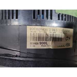 Panel de Instrumentos A3 2000-2005, Velocímetro (KPH) Usado OEM 8E0920900L - Product Image 6