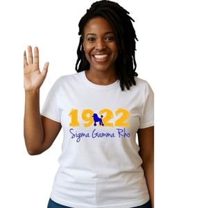 เสื้อยืดผู้หญิงสีขาวแบบดั้งเดิมปี 1922 ลายกราฟิกคลาสสิก แขนสั้น คอกลม เนื้อผ้านุ่ม สวมใส่สบาย แฟชั่นลำลอง - Product Image 1