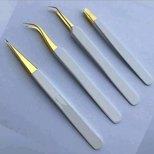 Pinzas Profesionales para Cejas Vired Impex, Estilo Alemán, Acero Inoxidable, Punta Serrada, Duraderas, 9.4cm, Herramienta para Recortar Barba - Product Image 3