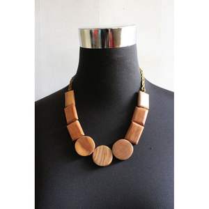 Collar con Colgante de Cruz de Madera Ecológico para Mujer, Accesorios de Moda con Cristal - Product Image 1