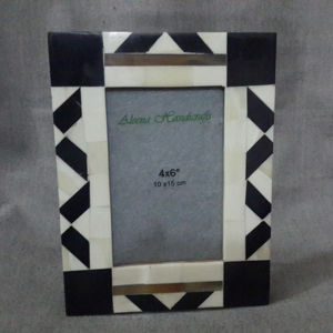 Promotion : Nouveau Cadre Photo en Résine avec Incrustation Osseuse, Design Élégant, Fait Main, Écologique, Bicolore, pour Décoration Classique Maison et Restaurant - Product Image 1