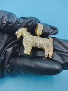 Colgante de Cabra Personalizado con Moissanita VVS, Estilo Hip Hop, Chapado en Oro sobre Plata 925, para Amantes de los Animales y Raperos - Product Image 4