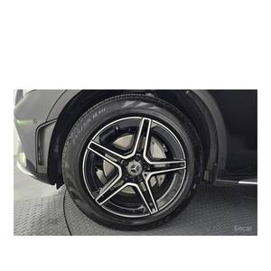 Mercedes-Benz GLC300 4MATIC Coupé Clase GLC 2023 con 24,871 km, Volante a la Izquierda, Caja de Cambios Automática, Cámara Trasera - Product Image 5