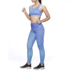 Ensemble de yoga pour femmes fabriqué en usine - Couleurs personnalisées et logo sur le devant, respirant et écologique, design uni 2 pièces - Product Image 5