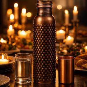 Bouteille d'eau artisanale en cuivre pur, design moderne de luxe, motif gaufré, aspect antique, poignée antidérapante, durable, grande capacité, artisanat de qualité - Product Image 2