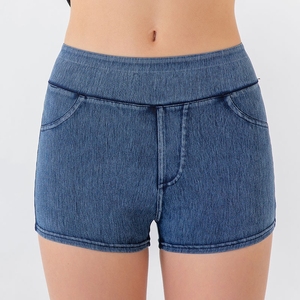 Shorts en jean taille haute pour femme, couleur unie, taille élastique, style décontracté avec poches, respirant, coupe régulière, délavé - Product Image 1