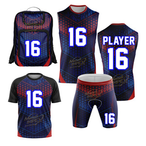 ชุดกีฬาฟุตบอล 7v7 แบบสั่งทำพิเศษ – เสื้อทีมและกางเกงขาสั้นแบบกลับด้านได้ - Product Image 1