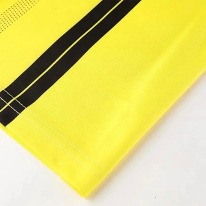 Tenue de sport au design unique, de haute qualité, best-seller, uniforme de football léger en polyester, manches courtes, grandes tailles, séchage rapide - Product Image 5