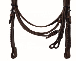 Tête de bêteau western personnalisée avec rênes, en cuir DD de bonne qualité, décorations en métal argenté et laiton. - Product Image 5