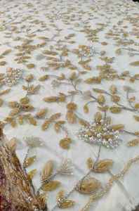 Tela de Encaje con Cuentas Hecha a Mano de Lujo con Lentejuelas y Perlas para Vestidos de Novia y Vestidos de Noche, Proveedor de Fábrica al por Mayor - Product Image 4