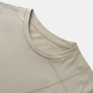 Camiseta Deportiva de Corte Regular para Hombre, Marca Personalizada, Nuevo Diseño, Manga Corta, Color Sólido, Secado Rápido, Transpirable, para Uso Casual - Product Image 3