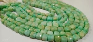 Perles carrées vertes en amazonite naturelle facettée de 9 mm, brin de 14 pouces de long - Product Image 1