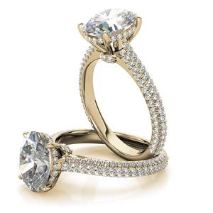 Anillo de Compromiso y Boda con Diamante Cultivado en Laboratorio, Estilo Halo Oculto Ovalado, Oro Amarillo Sólido Personalizado para Mujer, Certificado IGI - Product Image 2