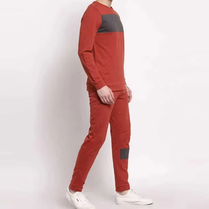 Conjunto Deportivo Personalizado de Algodón y Poliéster para Hombre, Sudadera y Pantalones Deportivos al por Mayor, Ropa Deportiva OEM - Product Image 4