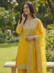 Yellow Embroidered Cotton <b>Kurta</b> Set With Dupatta Floor-Length Traditional Ethnic Wear For <b>Women</b> Spring Casual Style - Product Image 2