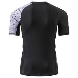 Camiseta de Compresión Transpirable de Media Manga de Alta Calidad, Spandex/Poliéster, Diseño Personalizable con Logotipo para Grappling - Product Image 2