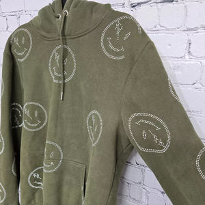 Custom rhinestone hoodie OEM Custom Rhinestone Hoodie Streetwear Fashion Sweatshirt with Crystal Logo Manufacturer - Product Image 4