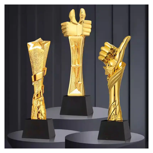 Trofeo Deportivo con Acabado Dorado, Copa de Premio Decorativa con Diseño de Estrella para Reconocimiento de Ganadores de Competencias - Product Image 1
