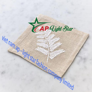 Serviettes de Cocktail Personnalisées en Coton/Lin de Haute Qualité Vietnam VNAP, Design Brodé, Décoration de Mariage, MOQ 50 Pièces - Product Image 1