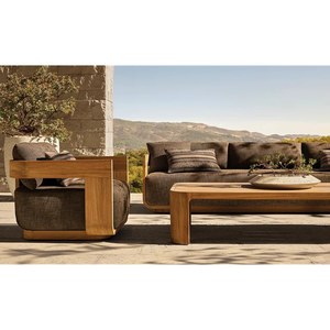 Table basse d'extérieur en teck massif de luxe The Plaza, collection de meubles contemporains pour villas, hôtels et patios - Product Image 2
