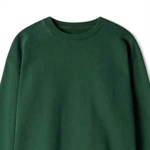 เสื้อสเวตเชิ้ตแขนยาวคอวีทรงหลวมสีเขียวเข้มสำหรับผู้ชาย  ผ้าฟลีซ  รับทำโลโก้ตามสั่ง  OEM ODM ขายส่งเสื้อผ้า - Product Image 2