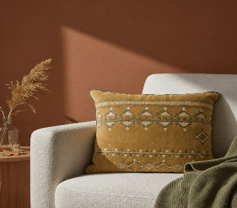Cojín Decorativo Bordado con Patrón Geométrico en Amarillo Terracota y Crema para Sillón y Sofá de Sala de Estar, 44x44CM - Product Image 5