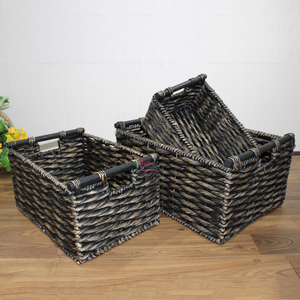Panier de rangement multifonctionnel écologique en jacinthe d'eau avec poignées en bois pour le rangement du linge - Product Image 4