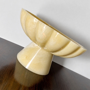 Bol à fruits en résine époxy polie fait main, design luxueux - Écologique et compatible lave-vaisselle, pour servir les aliments - En stock chez MN EXPORTS - Product Image 3