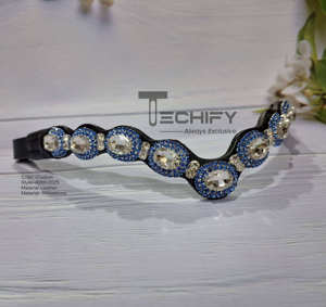 Diadema de Cuero Negra Personalizada para Caballo con Cristales Azules y Transparentes, Diadema Inglesa para Brida, Accesorios Ecuestres - Product Image 5